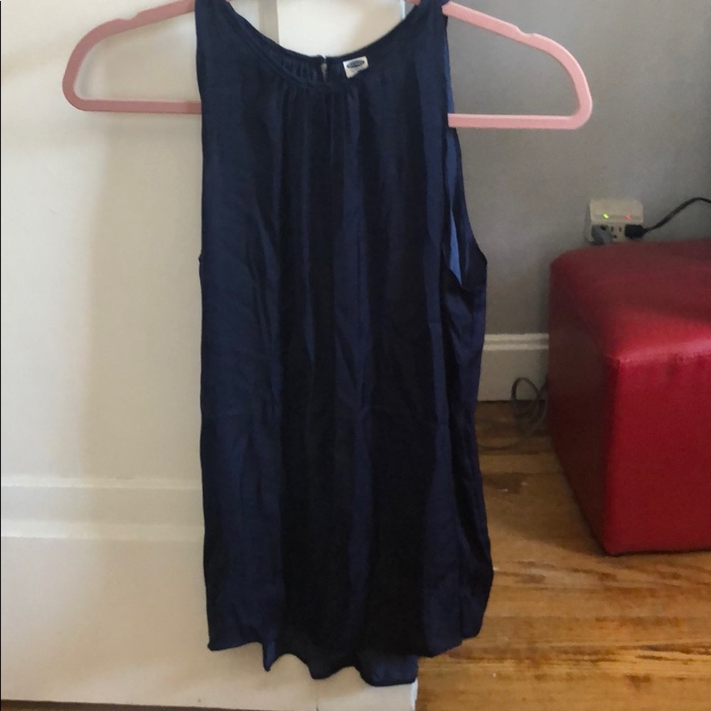 Sleeveless navy blue blouse